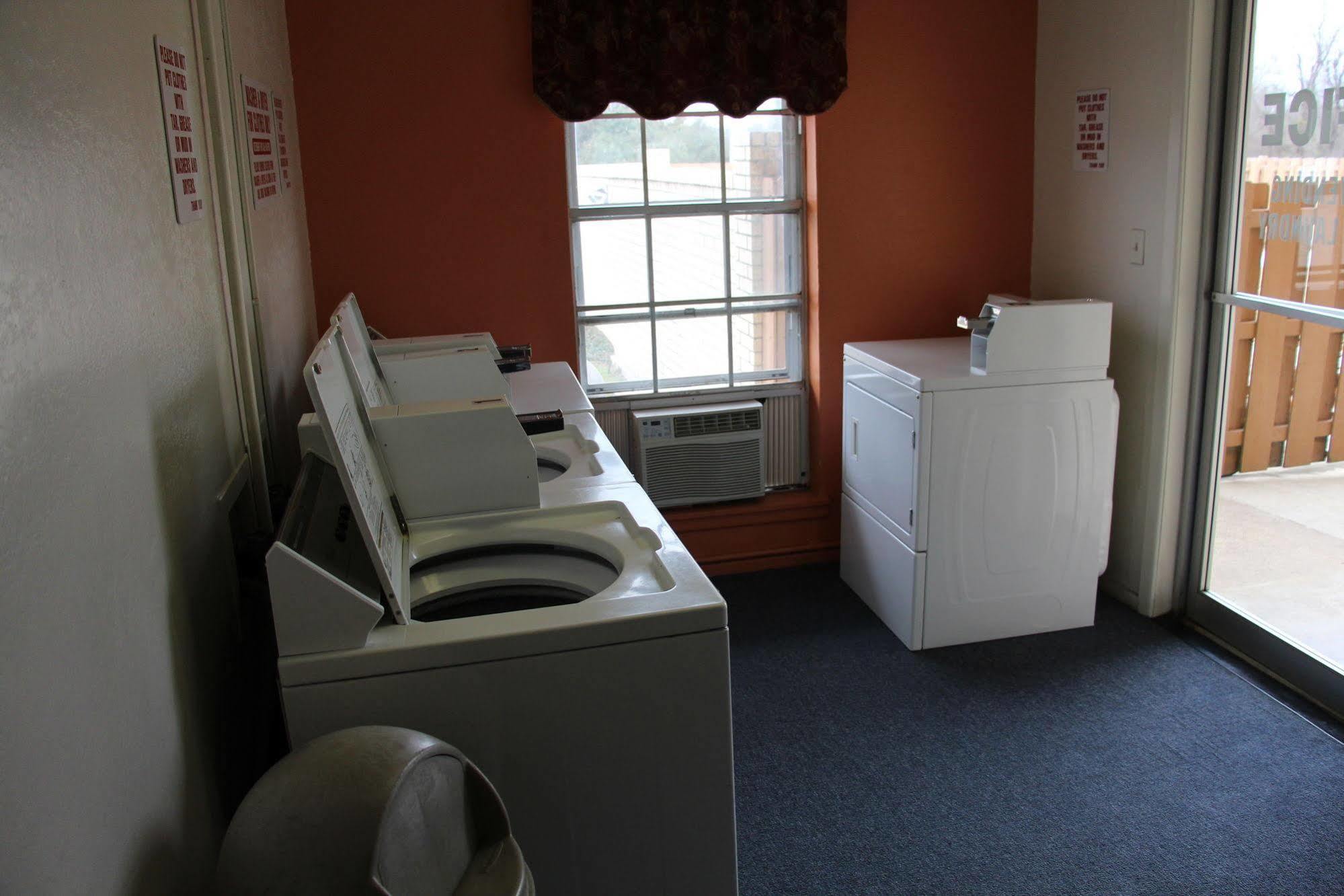 Texinn Motel New Boston Εξωτερικό φωτογραφία